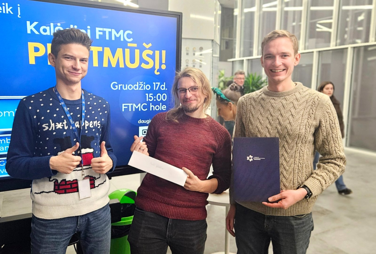 2024 m. Kalėdinio FTMC protmūšio nugalėtojai: Marijus Ambrozas, Matas Tartėnas ir Simonas Draukšas. FTMC nuotrauka